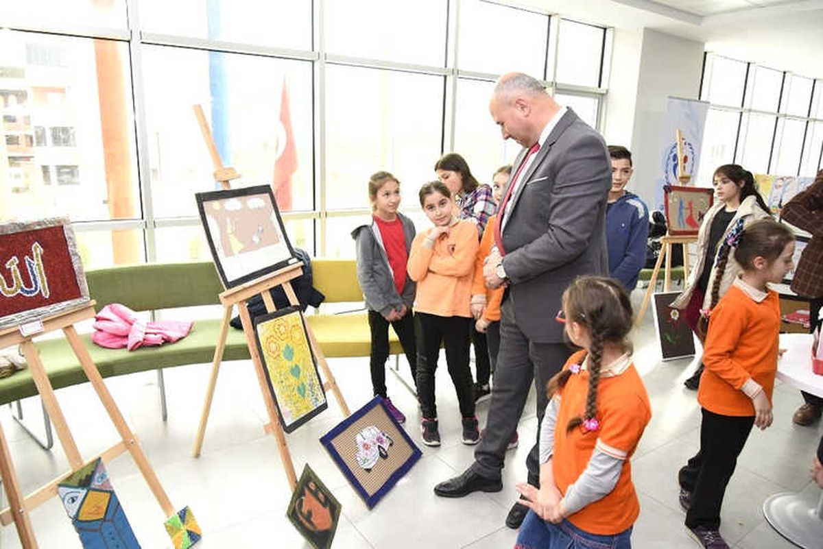 Tekkeköy Gençlik Merkezinde "18 Mart ve Afrin" Sergisi