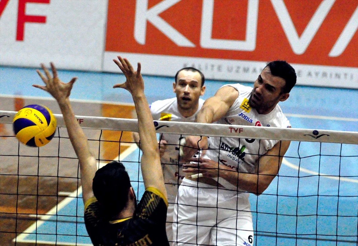 Voleybol: Efeler Ligi Baraj Etabı