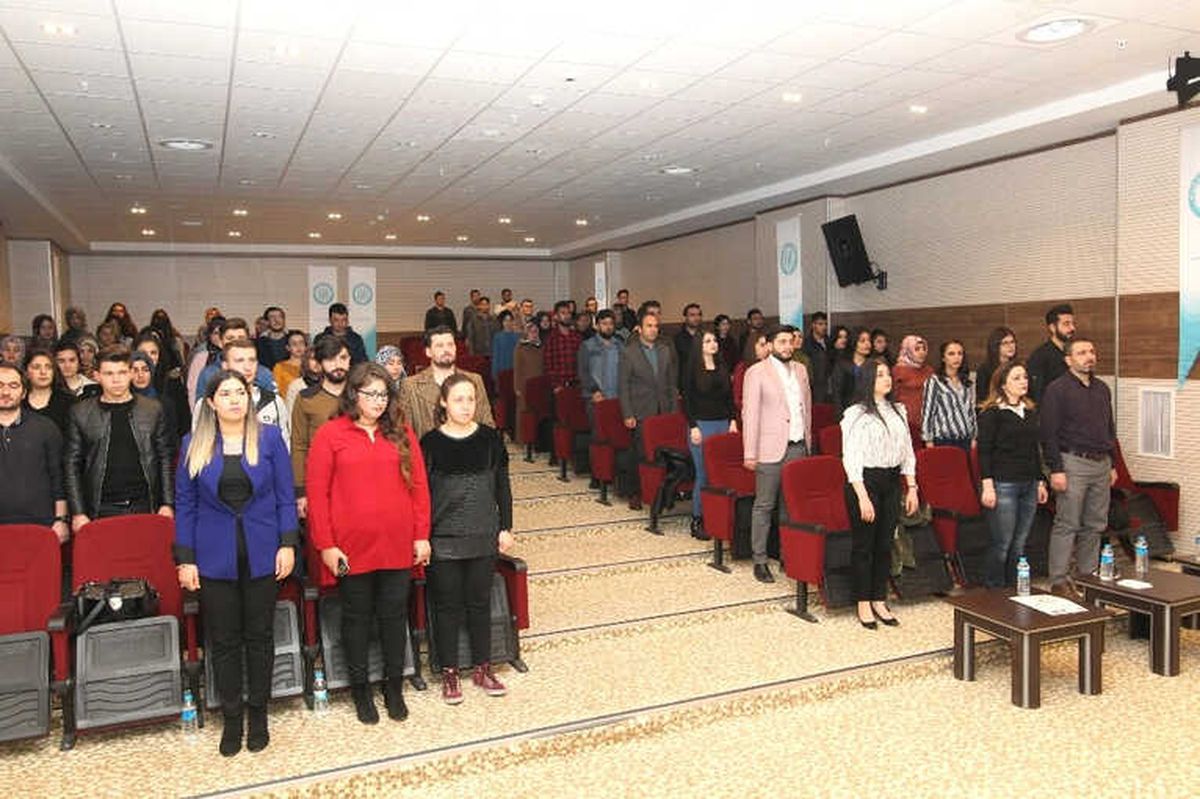 Beü\'de "Edebiyat ve Sinema Üzerine Bir Söyleşi" Etkinliği
