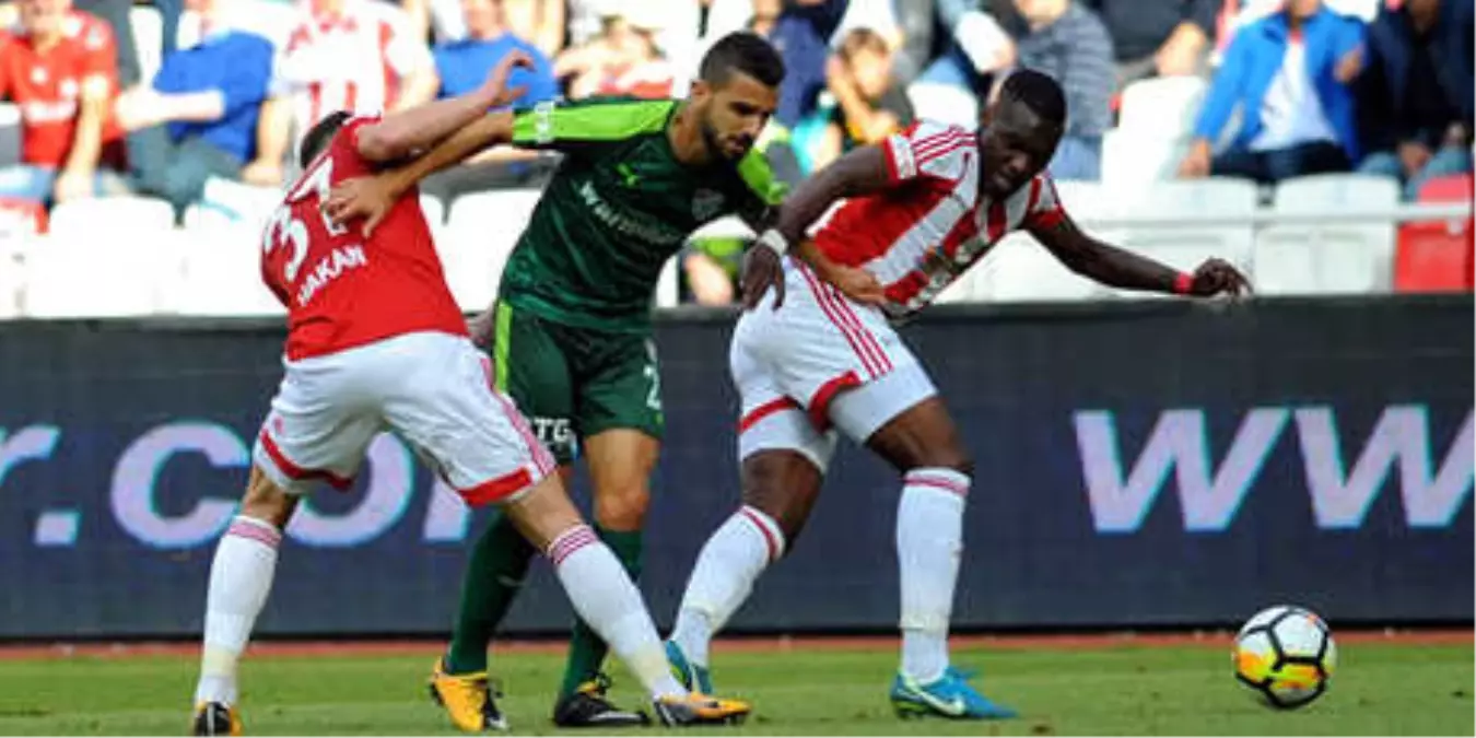 Bursaspor Evinde Demir Grup Sivasspor\'u Konuk Edecek