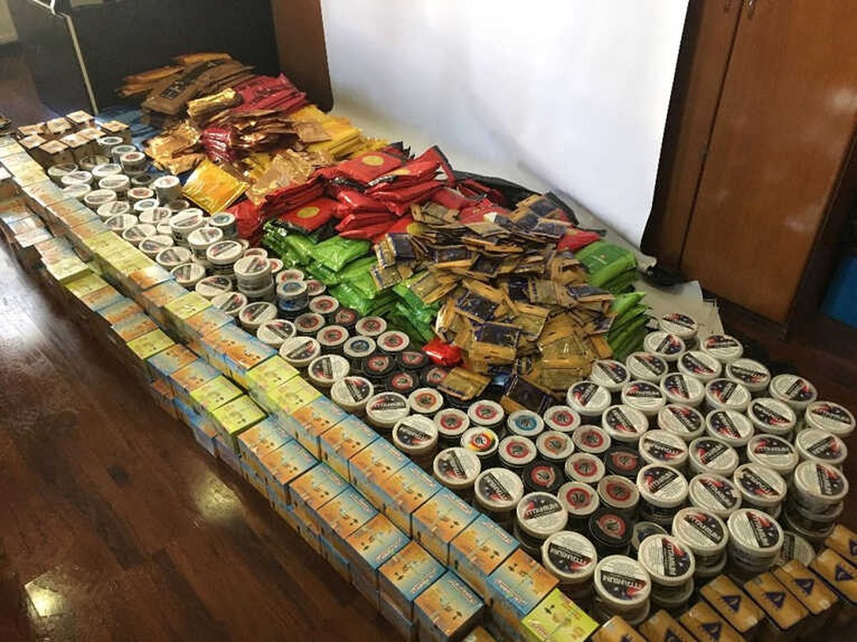 Çocuk Şube Ekipleri 980 Kilogram Kaçak Nargile Tütünü Yakaladı