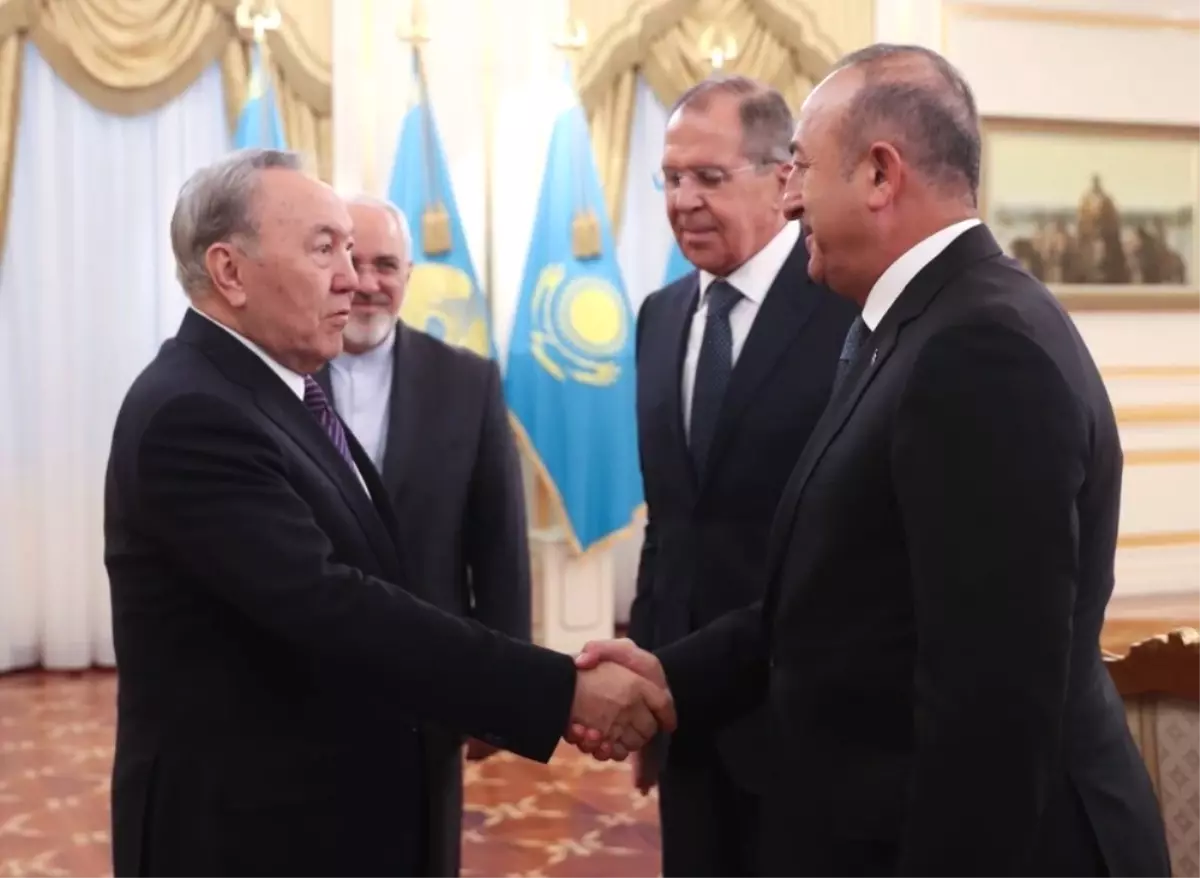 Dışişleri Bakanı Çavuşoğlu, Kazakistan Cumhurbaşkanı Nazarbayev ile Görüştü