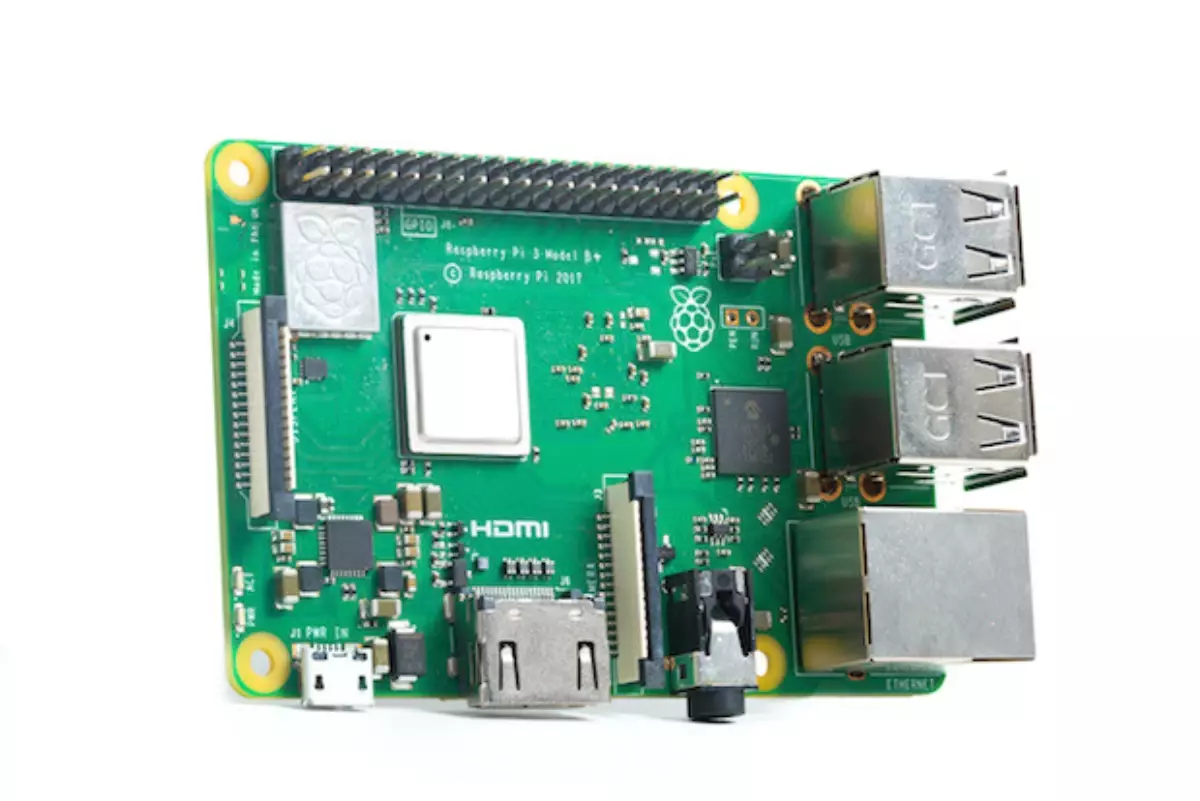 Yeni Raspberry Pi 3 Model B Plus Daha Fazla Güç ve Daha Hızlı Ethernet