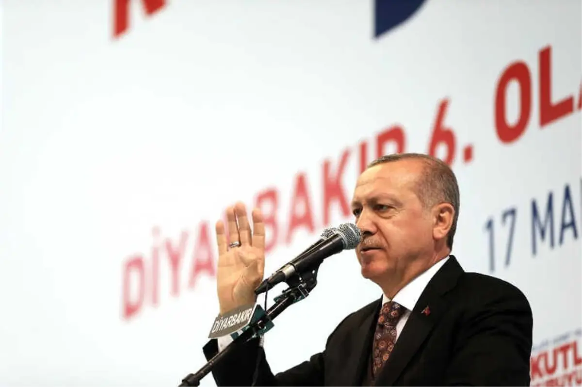 Cumhurbaşkanı Erdoğan: "Sorun Demokrasi Olsaydı 2009\'dan Sonra Diyarbakır\'da Silah Patlamazdı"