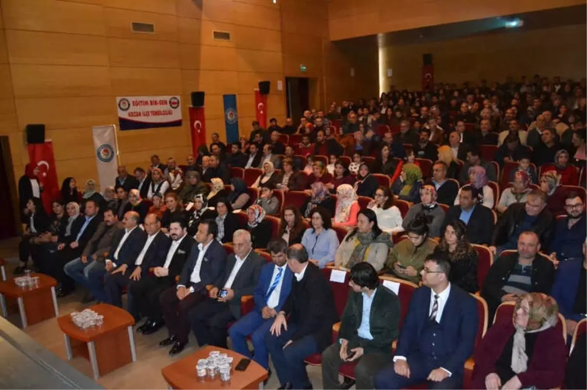 Eğitim Bir Sen\'den "Büyük Türkiye Davası Konferansı"