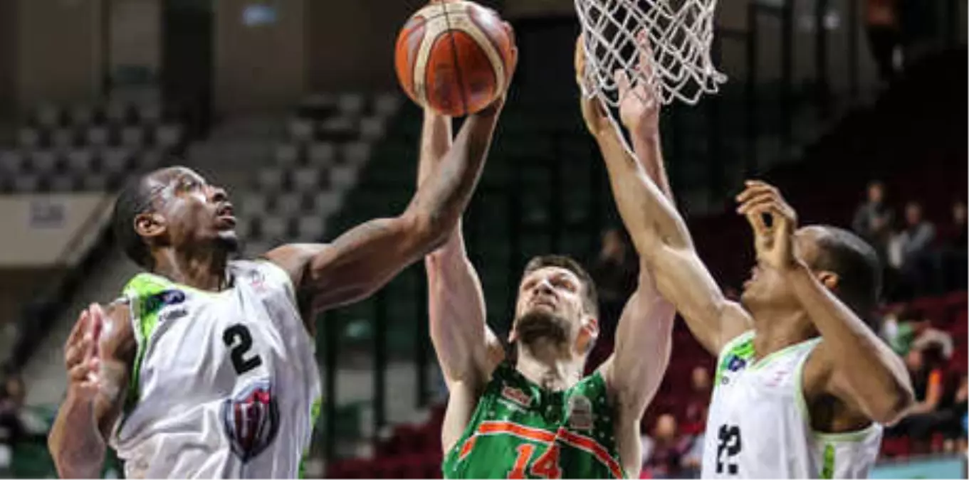 Tofaş - Banvit: 93-104