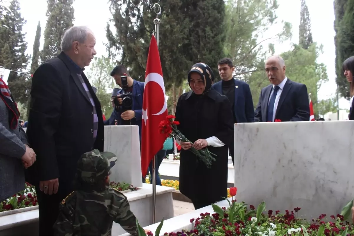 18 Mart Anma Töreninde Duygusal Anlar Yaşandı