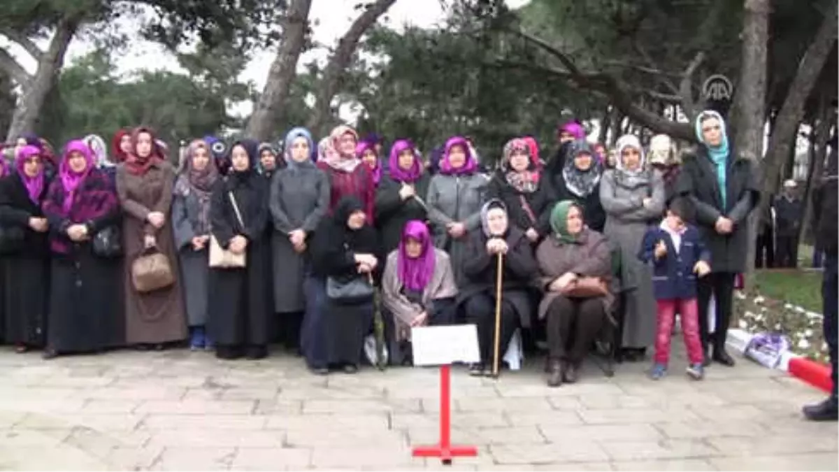 Bandırma Şehitliğinde Anma Töreni Düzenlendi