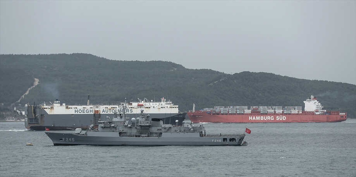 Çanakkale Boğazı Transit Gemi Geçişlerine Açıldı