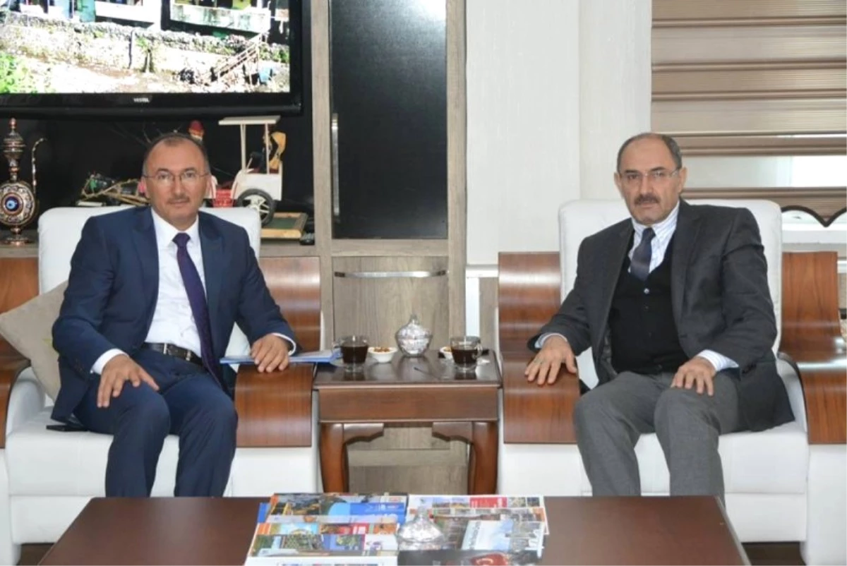 Dap Bölge Kalkınma İdaresi Başkanı Adnan Demir\'den Başkan Köksoy\'a Ziyaret