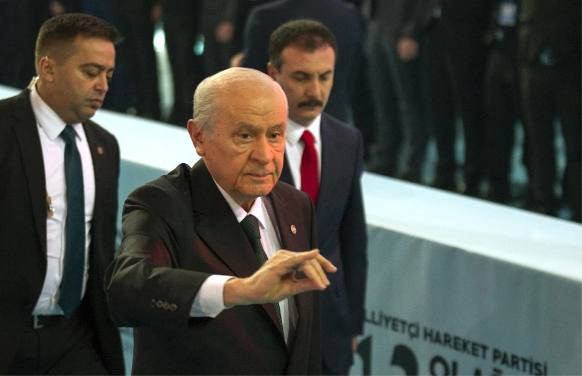 MHP\'nin 12. Olağan Kurultayı Başladı, Bahçeli Tek Aday Gösterildi