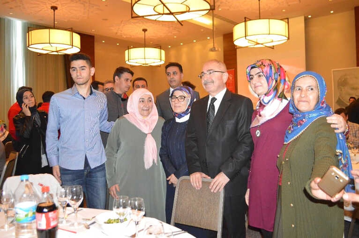 Şehit Aileleri, Gazi ve Korucuların Afrin Sevinci