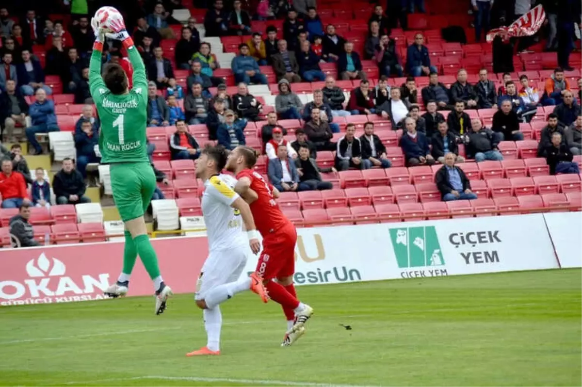 Spor Toto 1. Lig: Balıkesirspor Baltok: 0 - İstanbulspor: 1