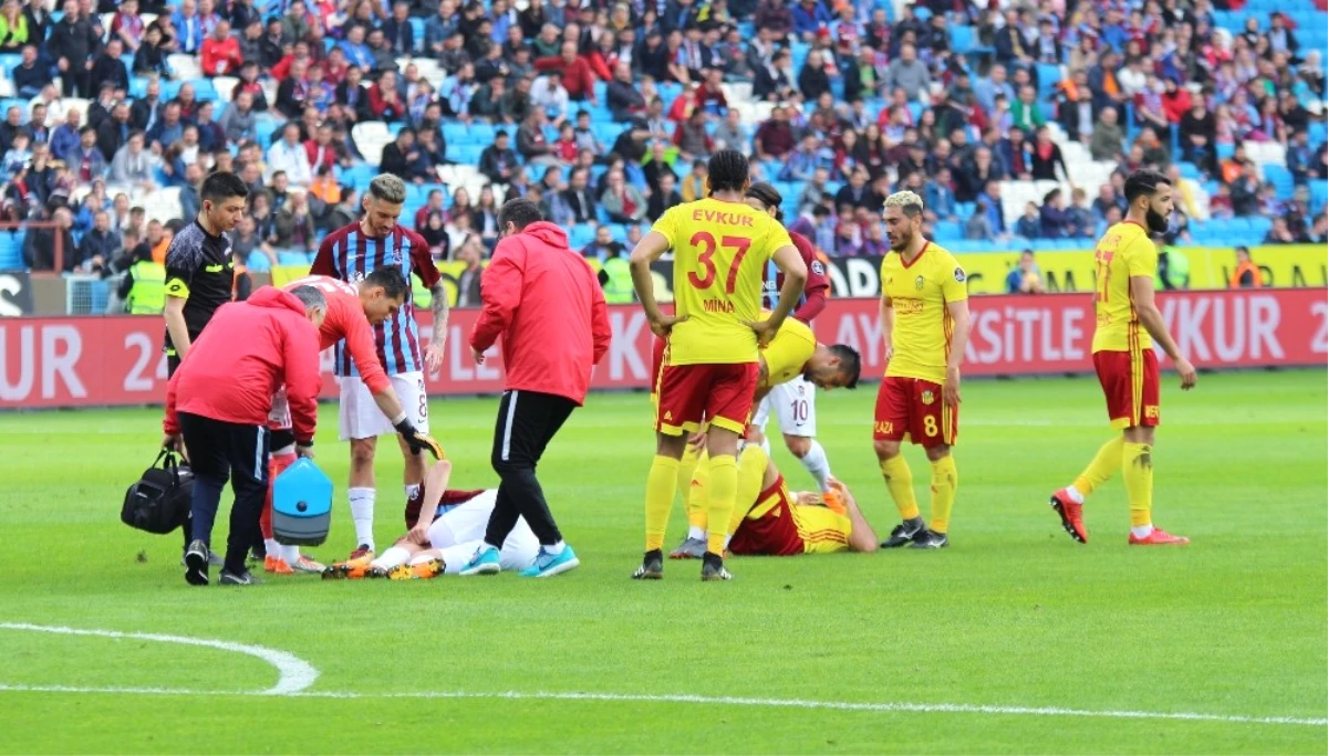 Spor Toto Süper Lig: Trabzonspor: 1 - Evkur Yeni Malatyaspor: 1 (İlk Yarı)