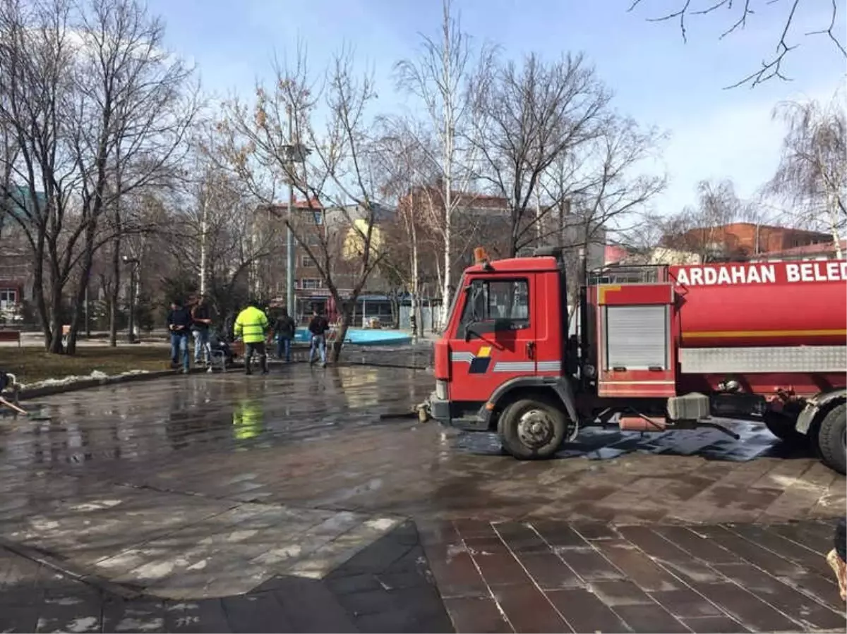 Ardahan Belediyesinden Bahar Temizliği