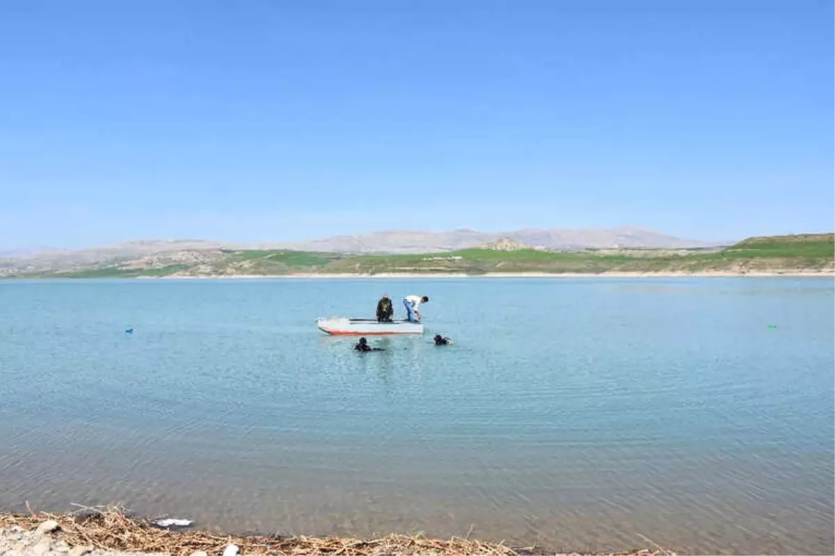 Balık Ağına Takılan Bomba Etkisiz Hale Getirildi