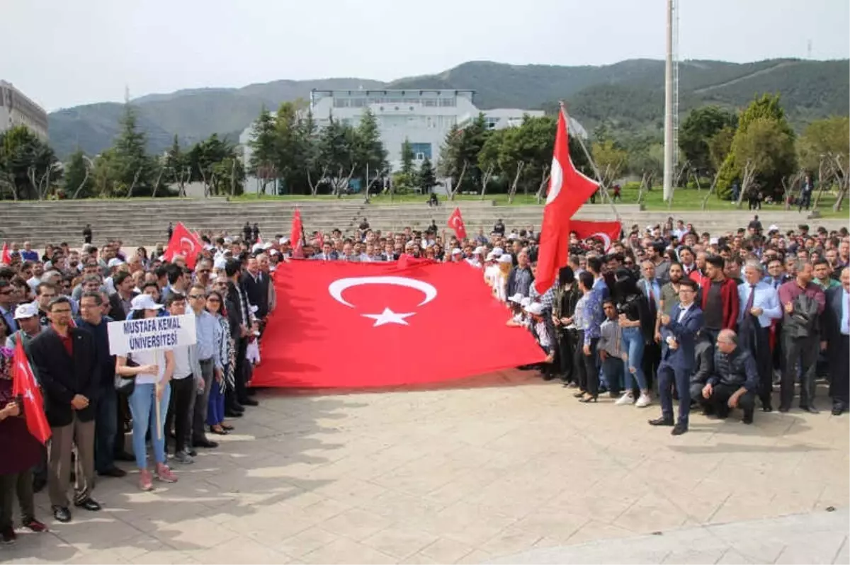 Mustafa Kemal Üniversitesinden Afrin Zaferi Yürüyüşü