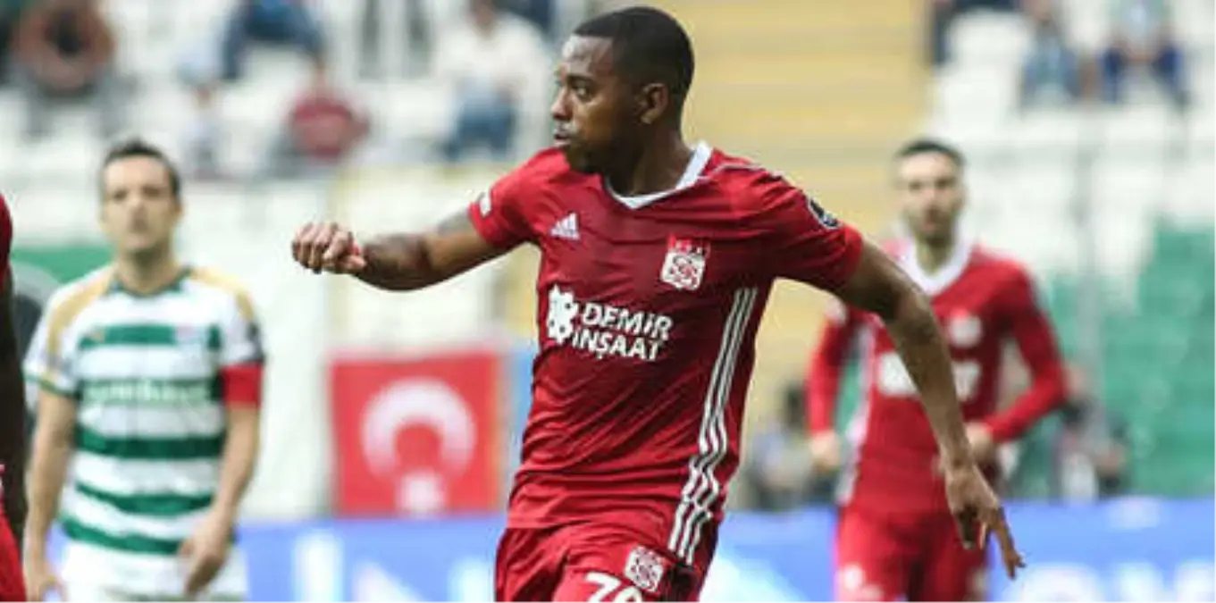 Robinho\'nun Referansı Alex ve R.carlos