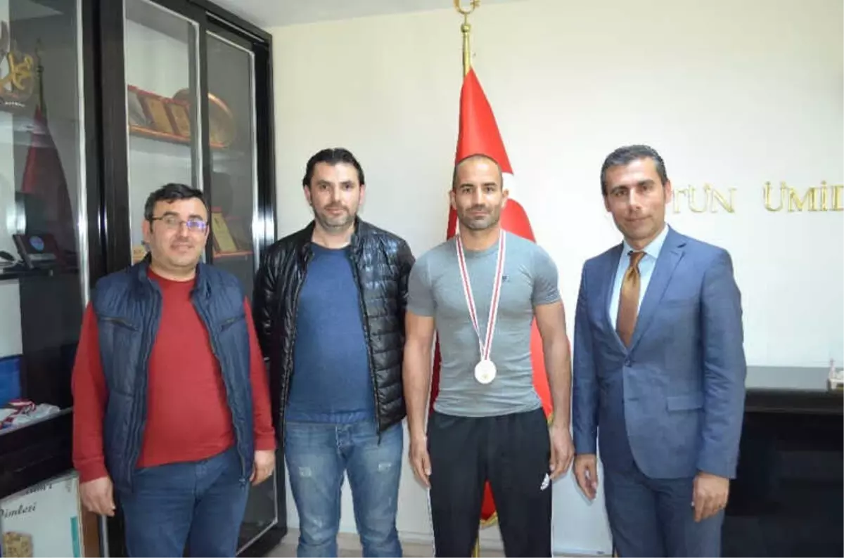 Adıyamanlı Sporcu Oryantringte Birinci Oldu