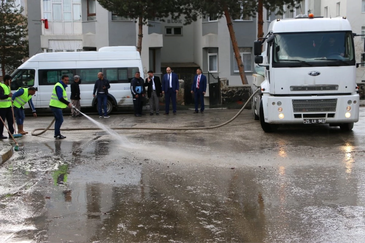 Aziziye Belediyesi Bahar Temizliğine Başladı