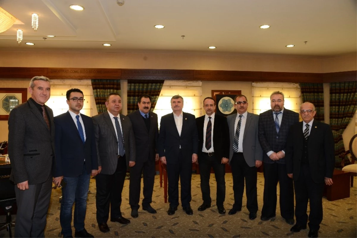 Başkan Tahir Akyürek: "Konyaspor\'a Topyekun Destek Zamanı"