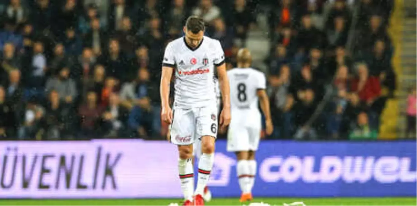 Beşiktaş Liderliğe Hasret Kaldı