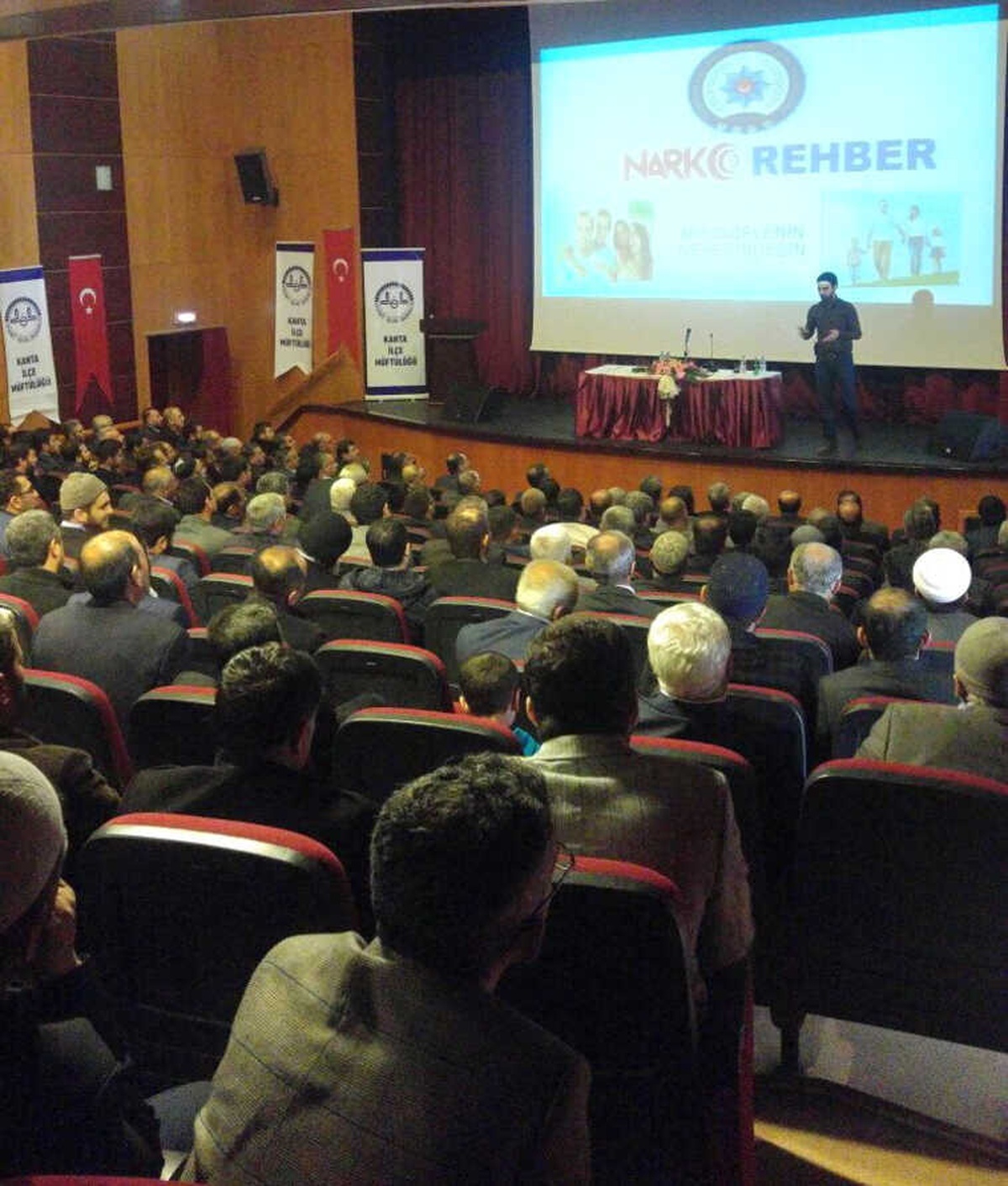 Din Görevlilerine Uyuşturucunun Zararları Anlatıldı