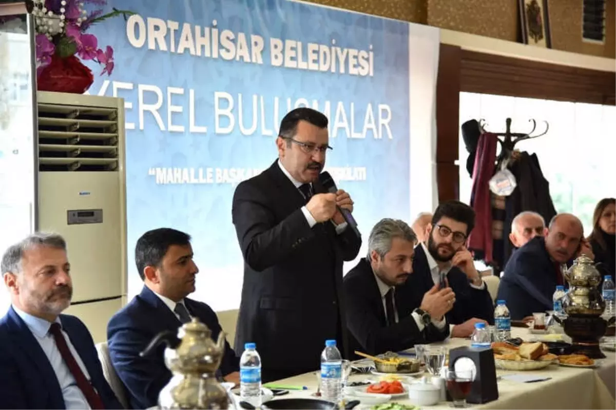 Genç: "Bu Millet Ayağa Kalktı, Bir Daha Oturmaz"