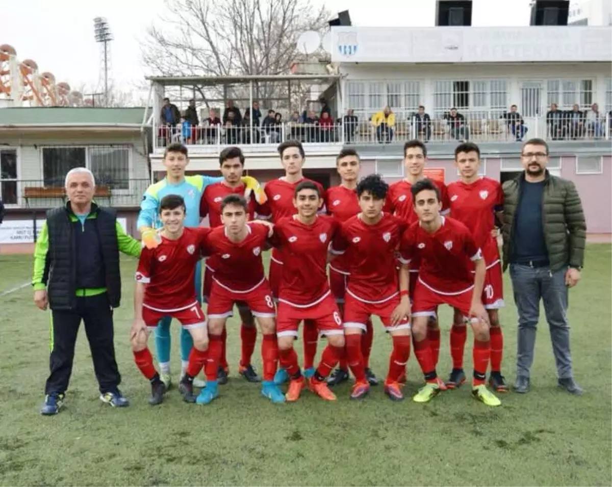 Gölbaşı Belediye Spor, Ankara Şampiyonu Oldu