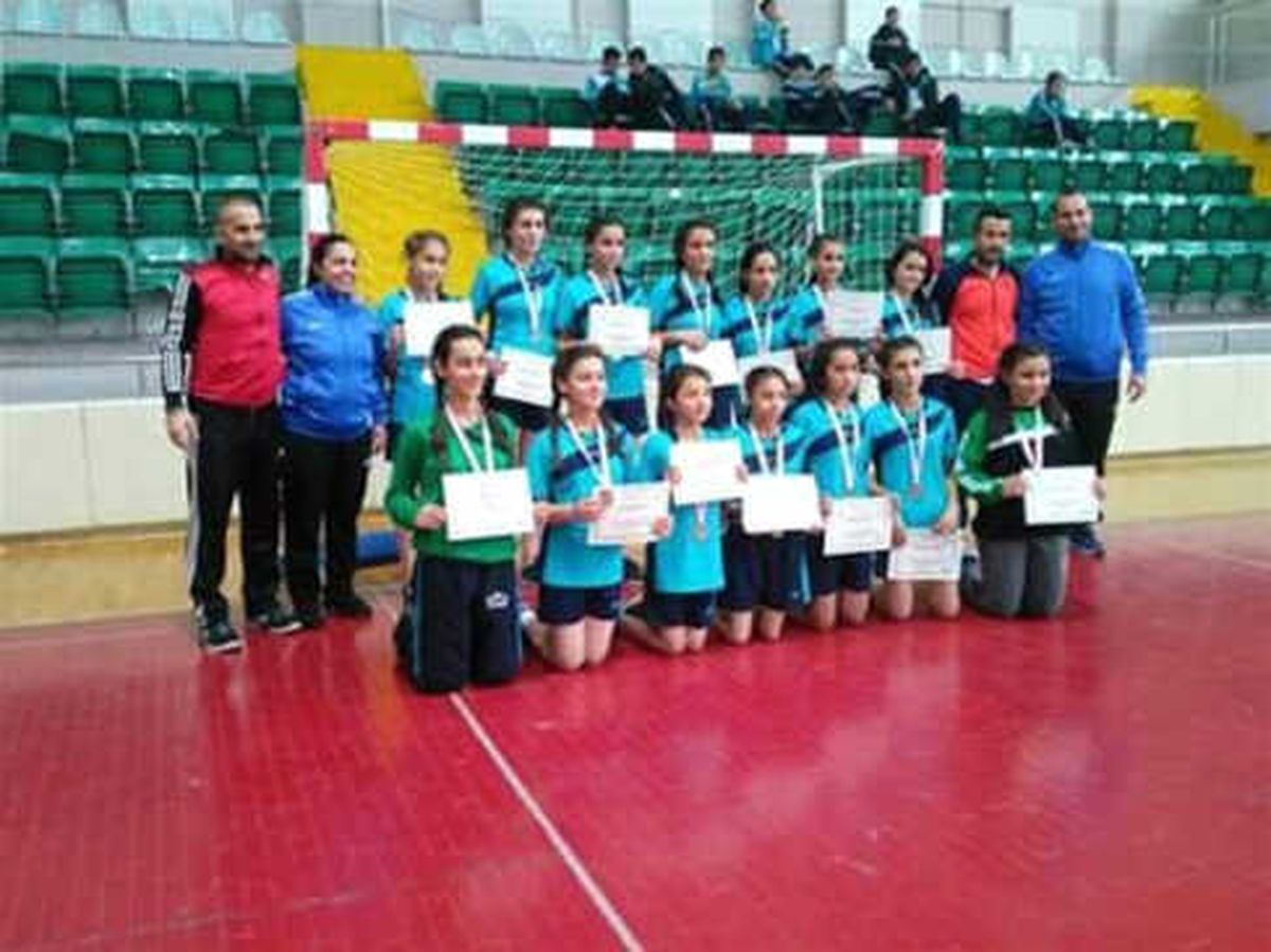 Hentbolda Malatya Takımı Şampiyon Oldu