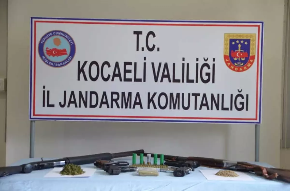 Kocaeli\'de Uyuşturucu Operasyonunda 7 Tutuklama