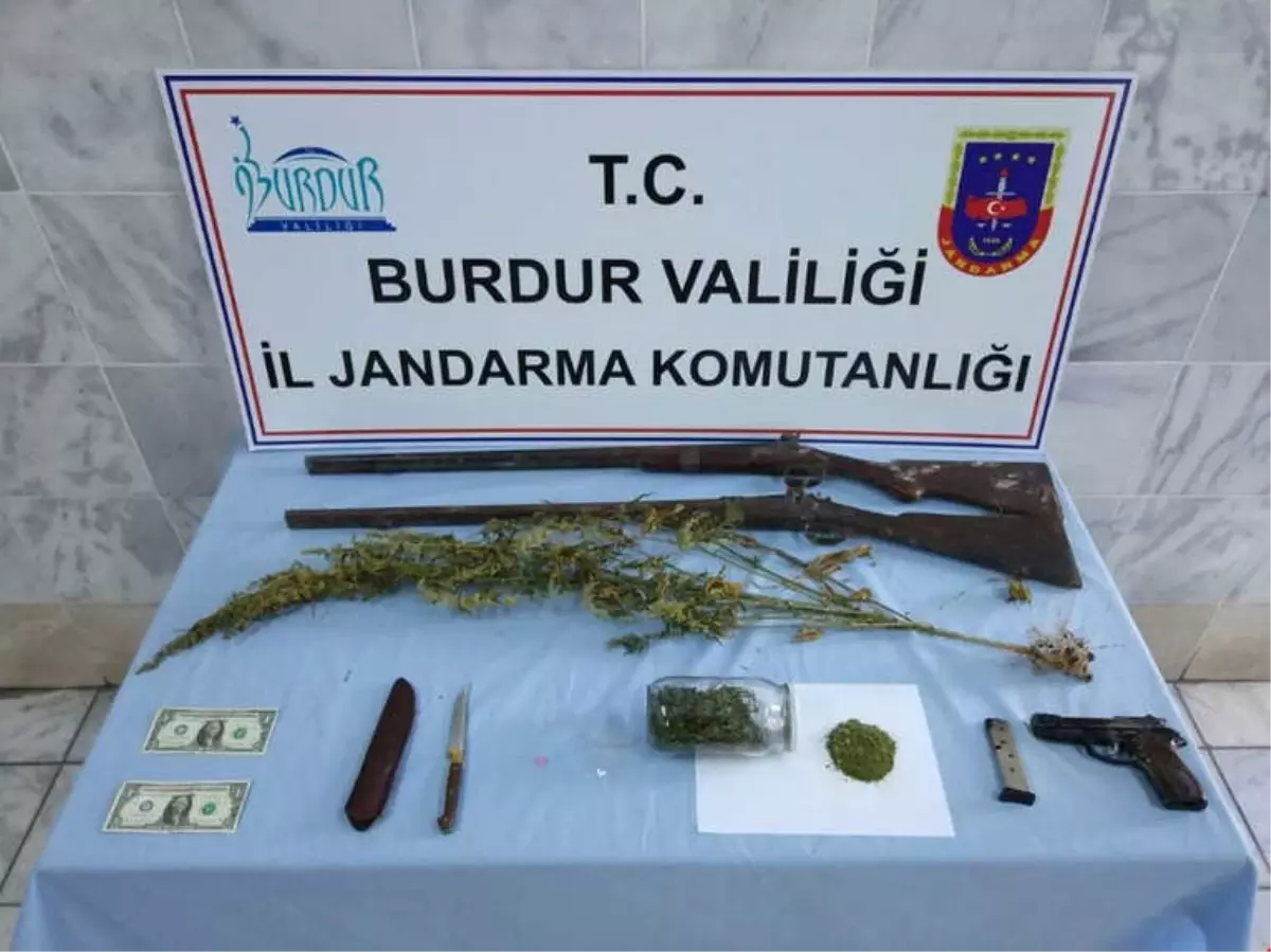 Burdur Jandarma\'dan Eş Zamanlı 3 Operasyon