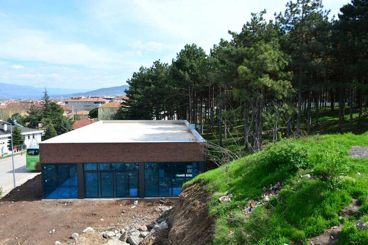 Çamlık Koru Park\'ın Restoran ve Kafeteryası İçin İhale Yapılacak