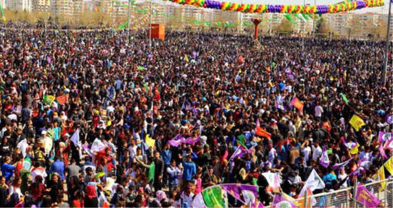 Diyarbakır\'da Nevruz Hareketliliği Başladı