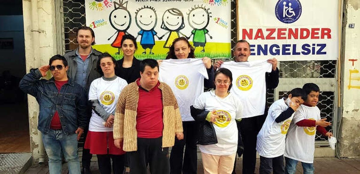 Down Sendromlu Gençler Kahvaltıda Buluştu