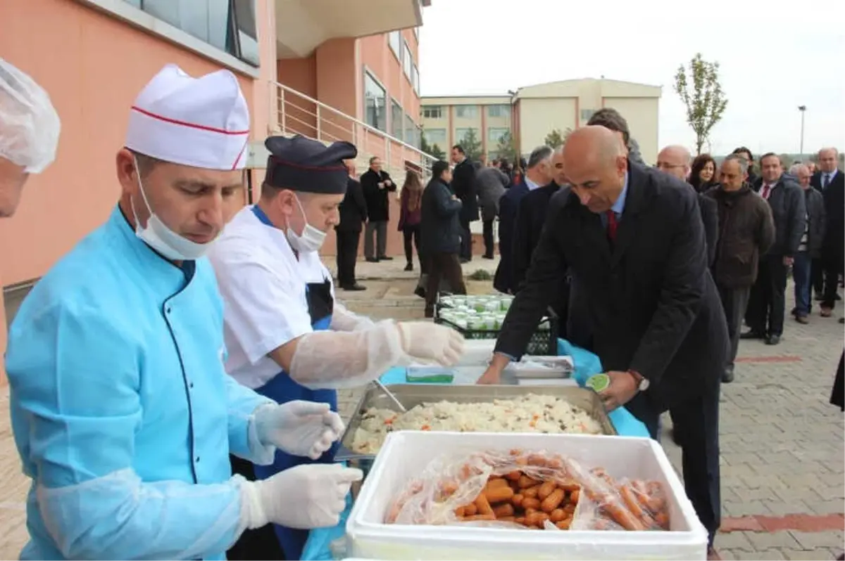 Edirne\'de Nevruz Ateşi Yakıldı