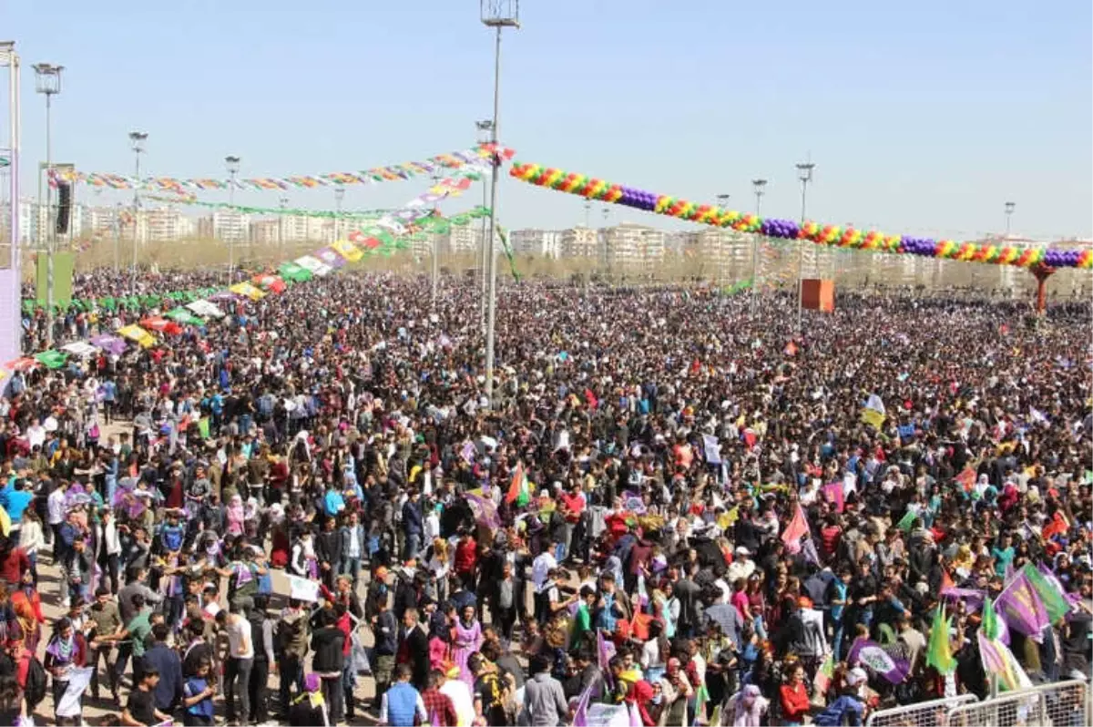 Güneydoğu\'da Nevruz Kutlamaları