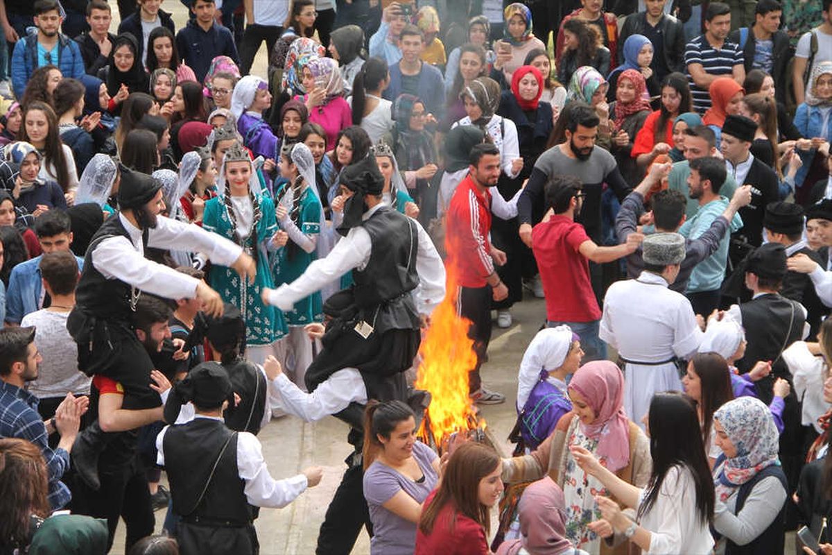 Nevruz Bayramı Kutlanıyor