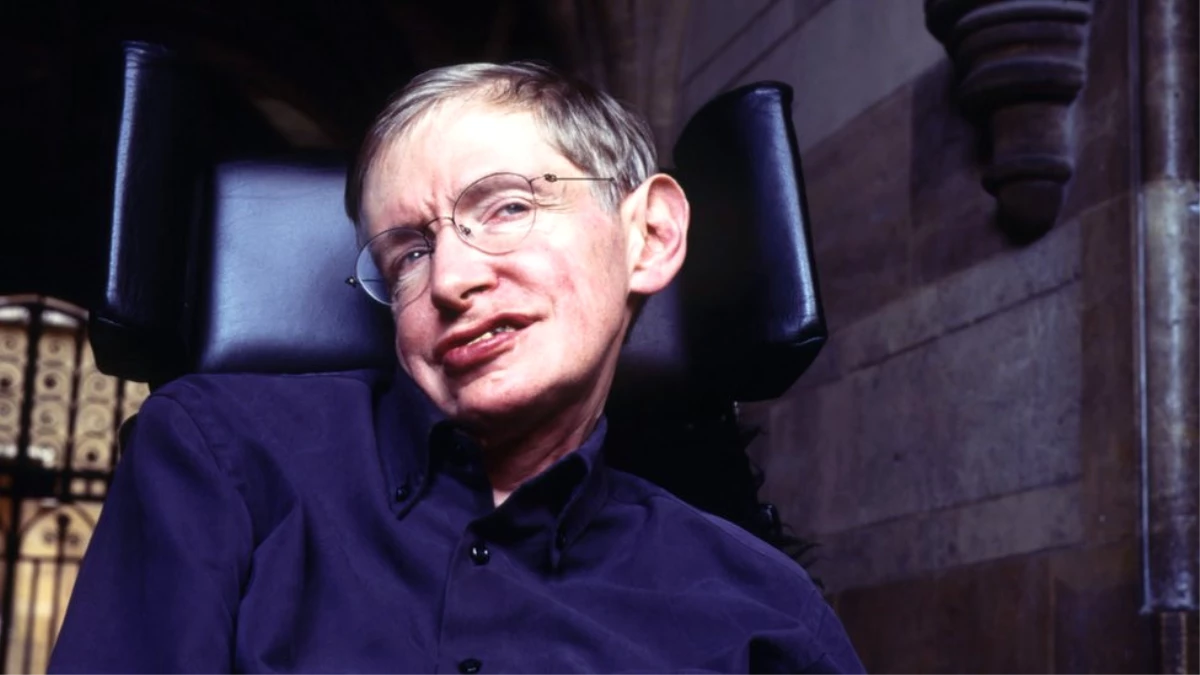 Stephen Hawking\'in Külleri Gizli Törenle Büyük İsimlerin Yanına Gömülecek