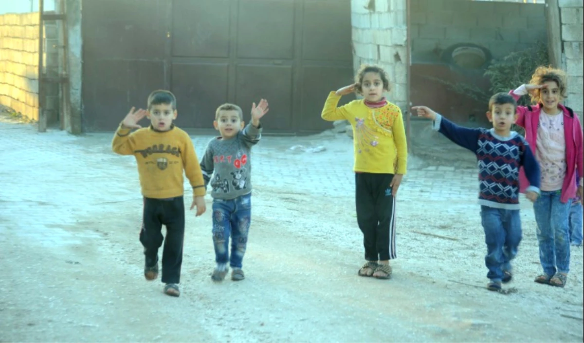 Teröristlerden Kurtulan Afrinli Çocuklar Artık Daha Mutlu