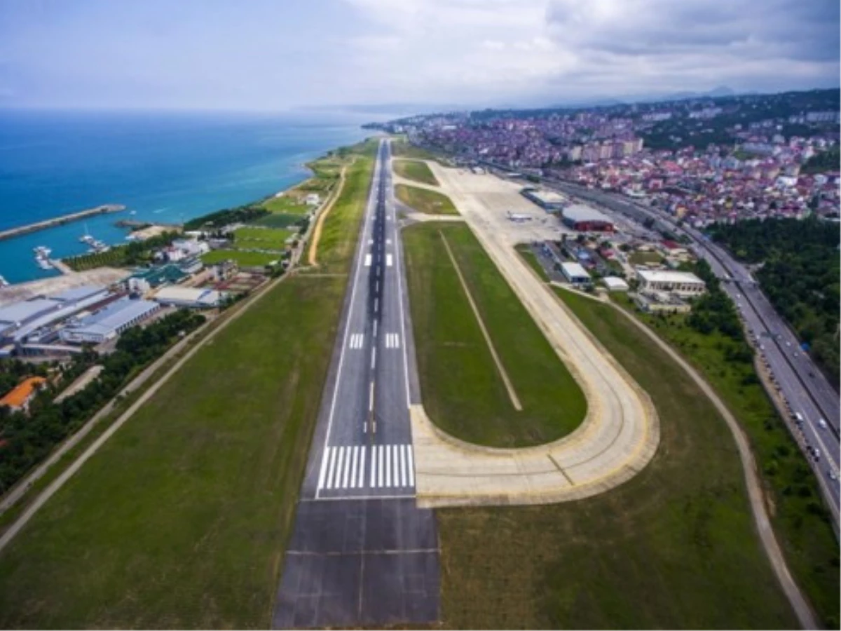 Trabzon Havalimanı\'nda Onarım Çalışmaları Başlatıldı