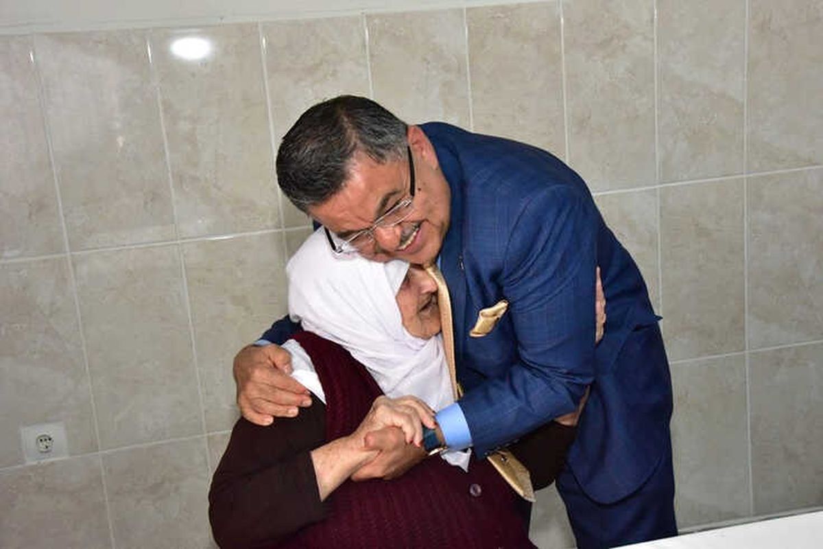 Başkan Yağcı\'dan Huzurevi Yaşlı Bakım ve Rehabilitasyon Merkezi\'ne Ziyaret