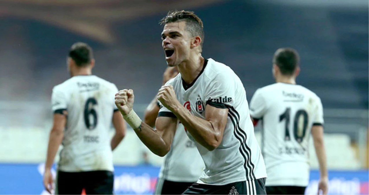 Beşiktaş\'ta Sakatlığı Geçen Pepe, Formasına Kavuşuyor
