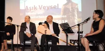 Dostları, Aşık Veysel'i Unutmadı