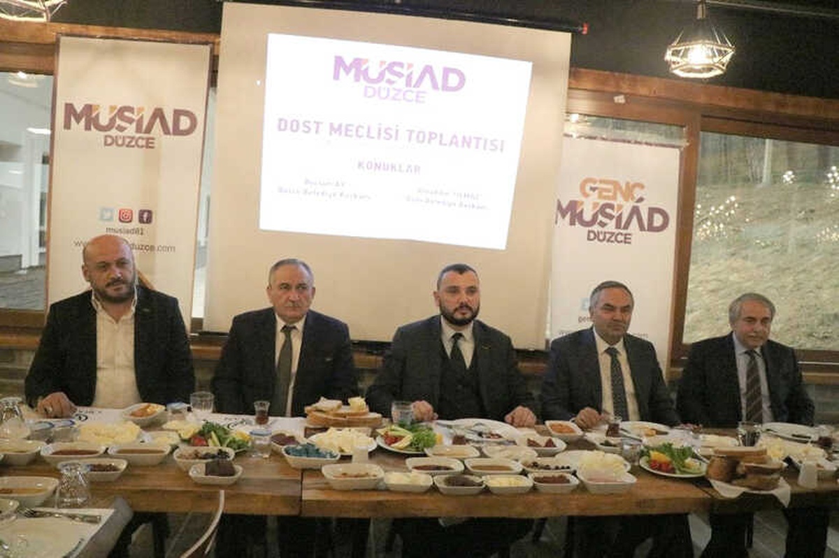 Düzce ve Bolu\'lu İşadamları Bir Araya Geldi