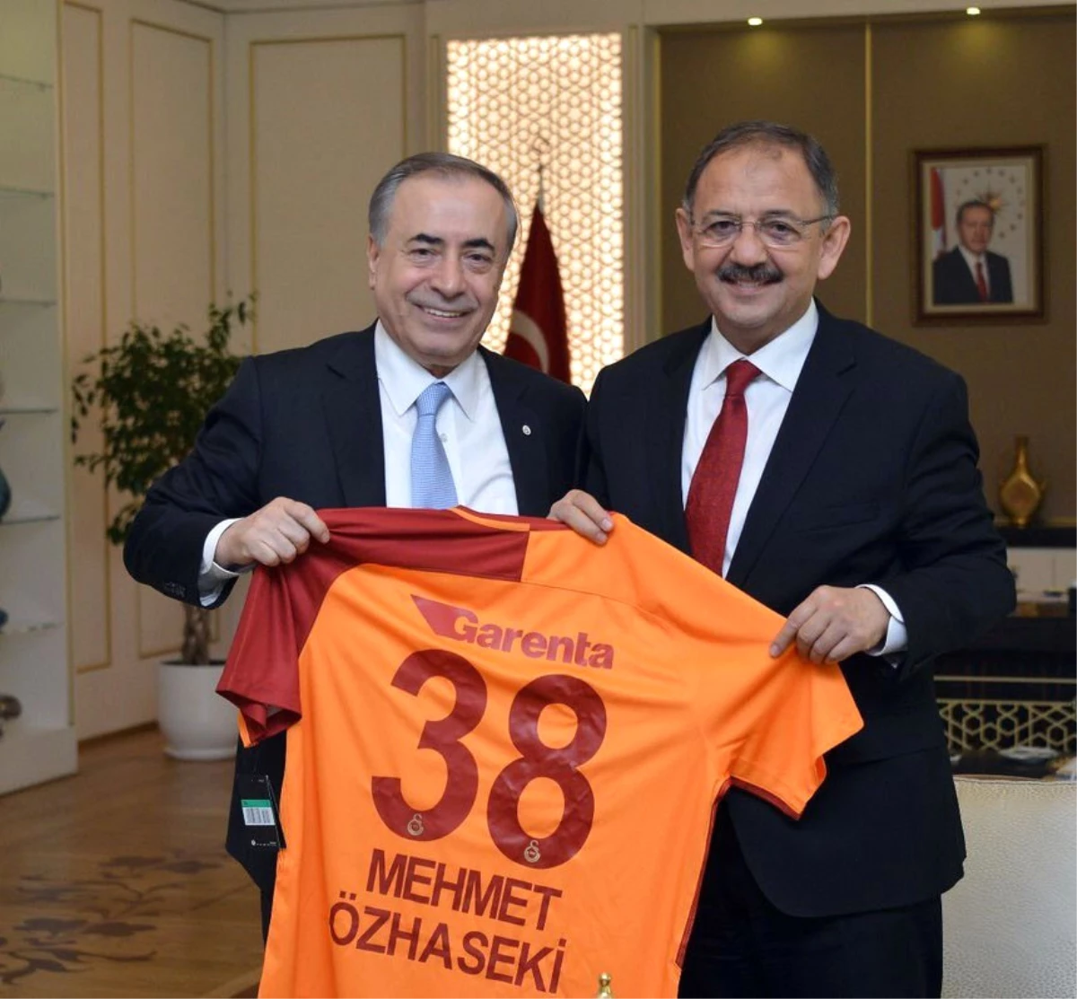 Galatasaray Yönetiminden Ankara\'ya Ziyaret