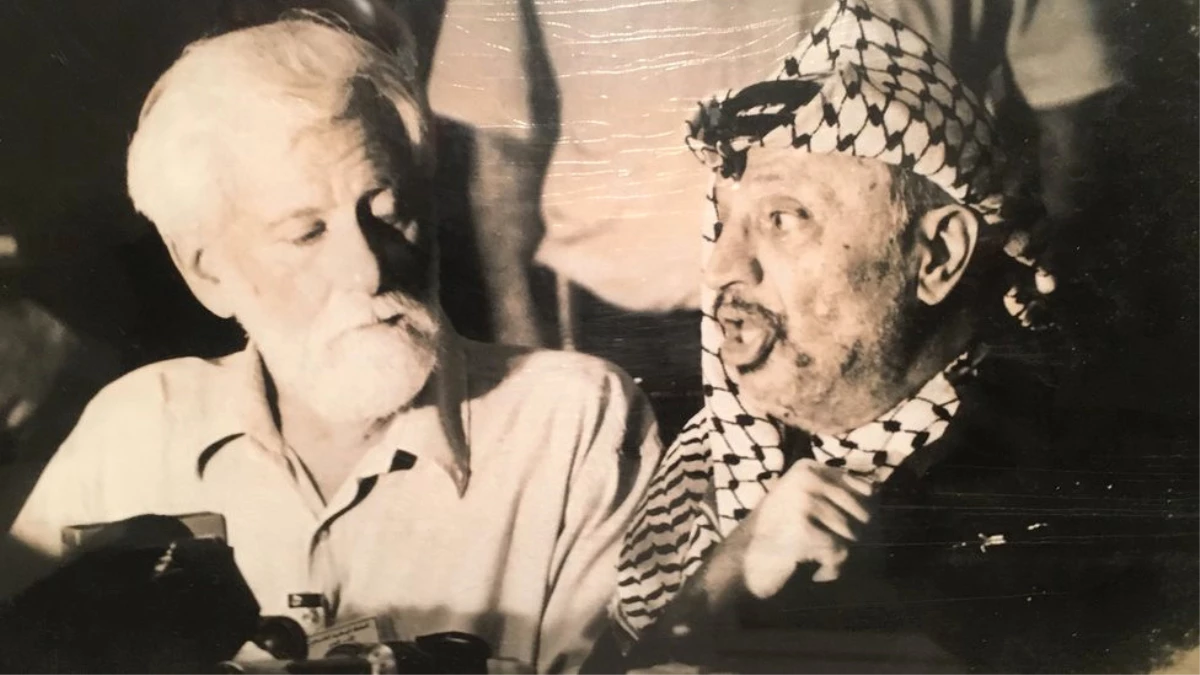 İsrail, Arafat ile Birlikte İsrailli Bir Gazeteciyi de Öldürmeyi Göze Aldı Mı?
