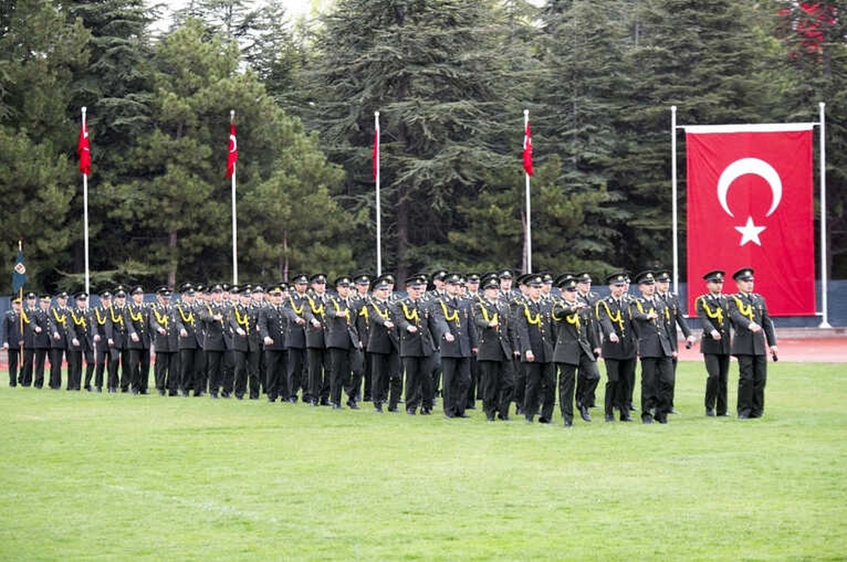 Kara Harp Okulunda Yemin Töreni Heyecanı