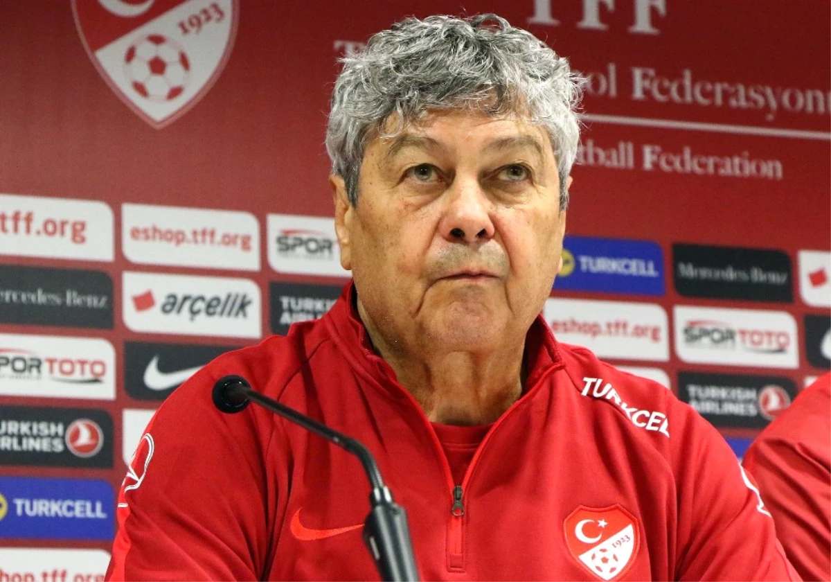 Lucescu: "Milli Takımın Çekirdeğini Oluşturuyoruz"