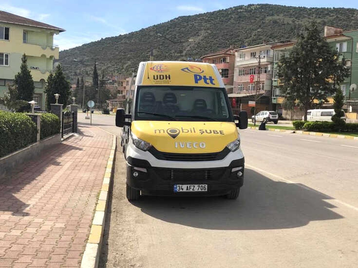 PTT Mobil Aracı Vezirhan\'da Hizmet Vermeye Başladı